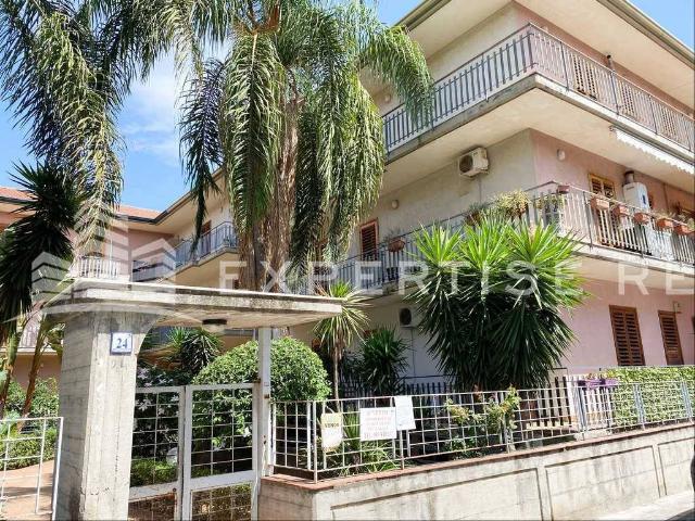 Appartamento in vendita a Aci Catena CT