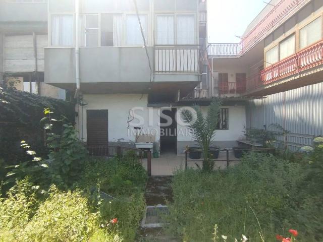 Appartamento in vendita a Aci Catena CT