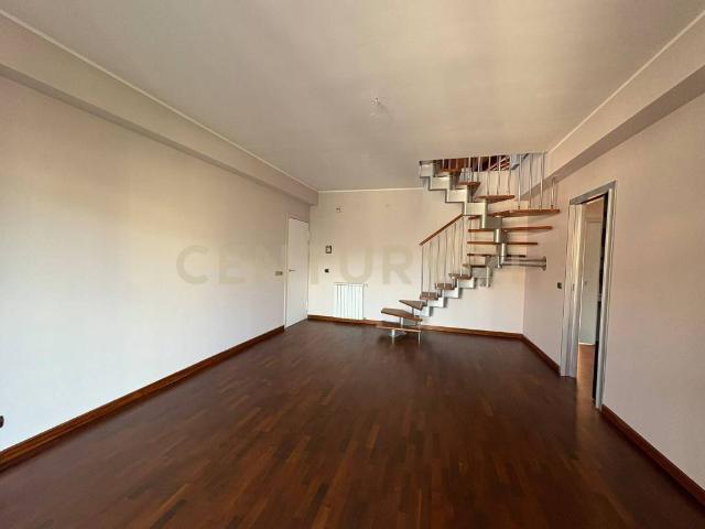 Appartamento in vendita a Aci Catena CT