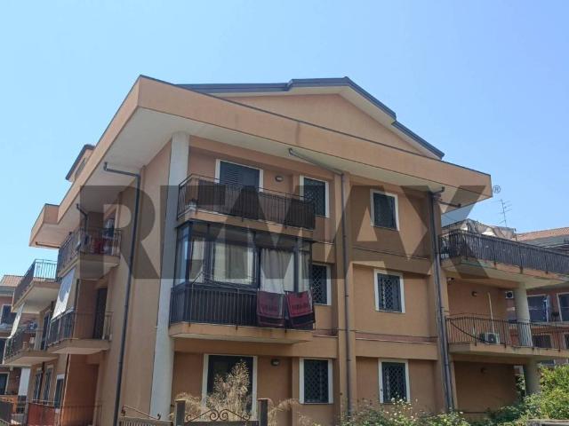 Appartamento in vendita a Aci Catena CT