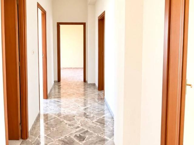 Appartamento in vendita a Aci Catena CT