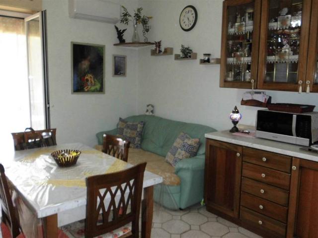 Appartamento in vendita a Aci Catena CT