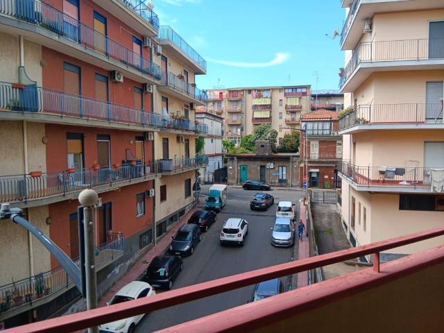Appartamento in vendita a Aci Catena CT