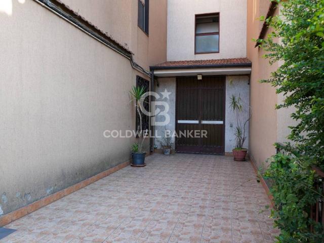 Appartamento in vendita a Aci Catena CT