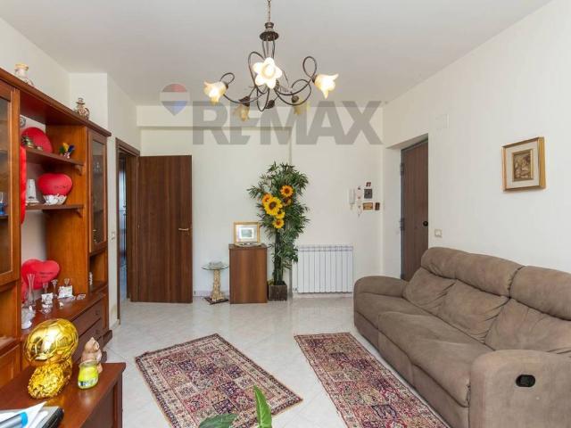 Appartamento in vendita a Aci Catena CT