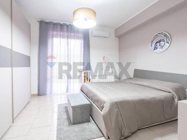 Appartamento in vendita a Aci Sant'Antonio