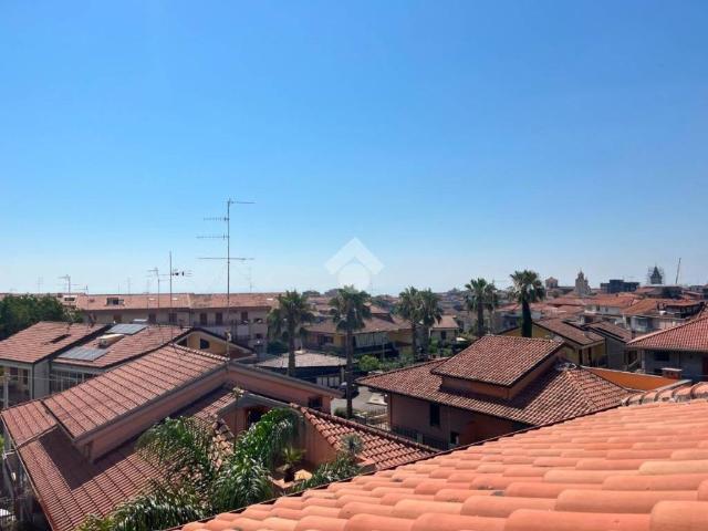 Appartamento in vendita a Aci Sant'Antonio CT