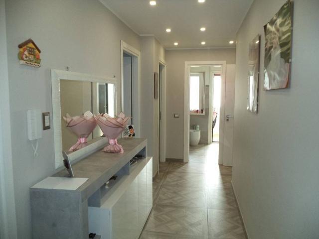 Appartamento in vendita a Aci Sant'Antonio CT