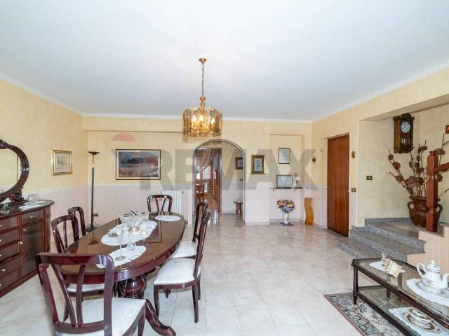 Appartamento in vendita a Aci Sant'Antonio CT