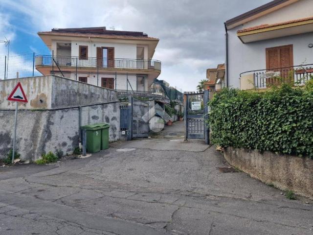 Appartamento in vendita a Aci Sant'Antonio CT