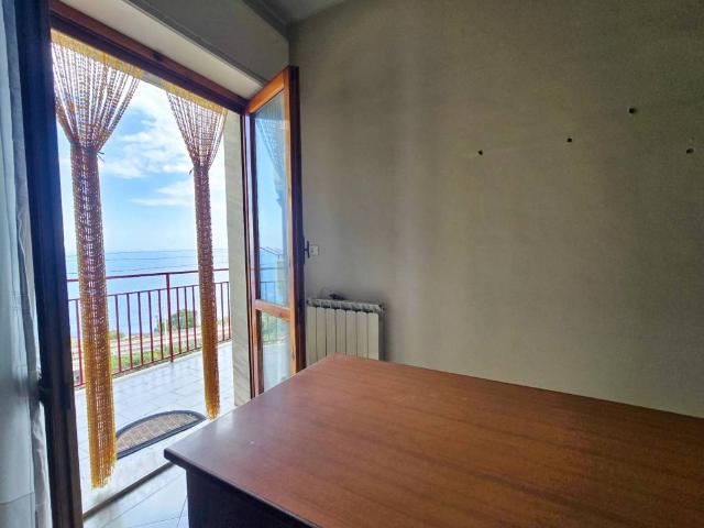 Appartamento in vendita a Acireale CT