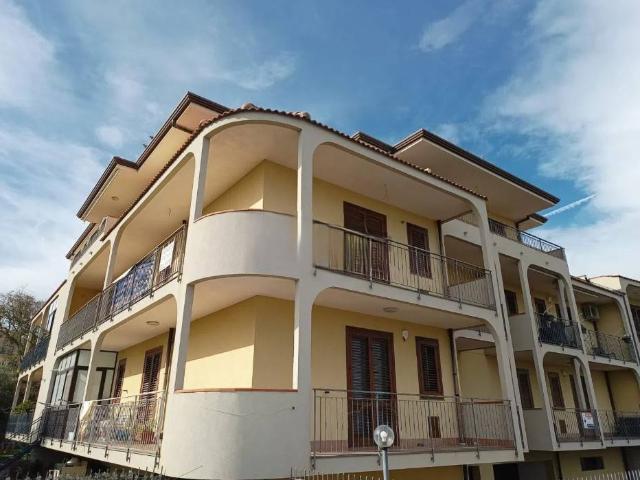 Appartamento in vendita a Acireale CT