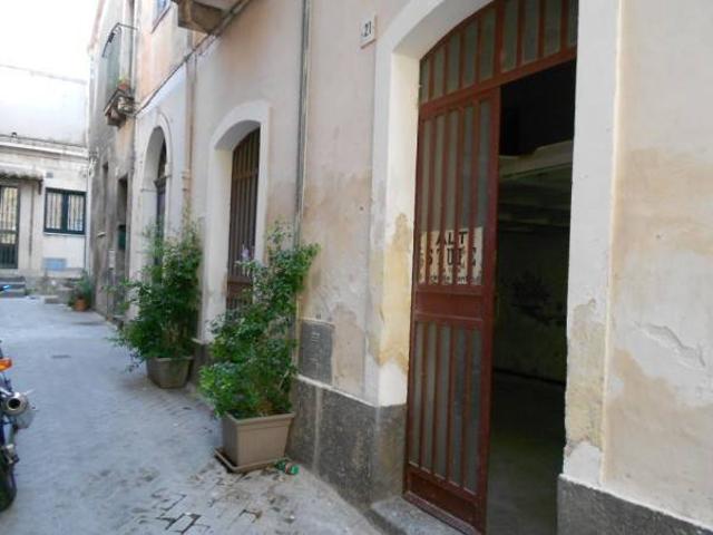 Appartamento in vendita a Acireale CT
