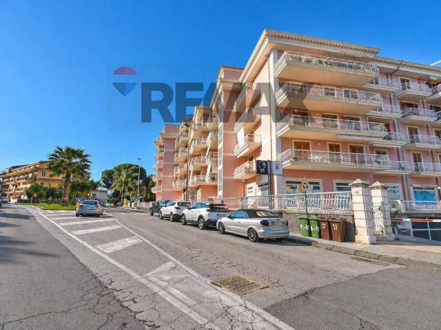 Appartamento in vendita a Acireale CT
