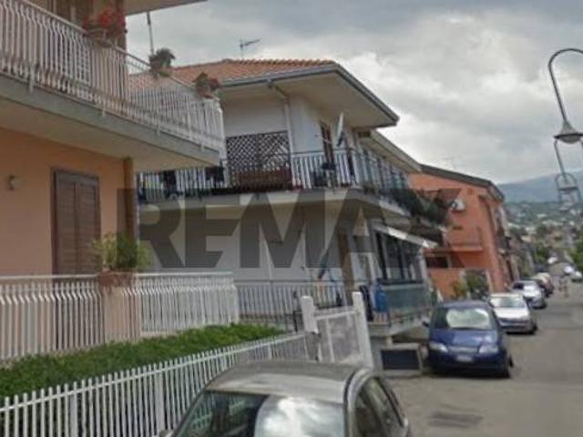 Appartamento in vendita a Acireale CT