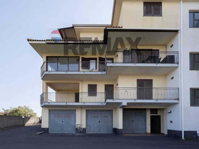 Appartamento in vendita a Acireale CT
