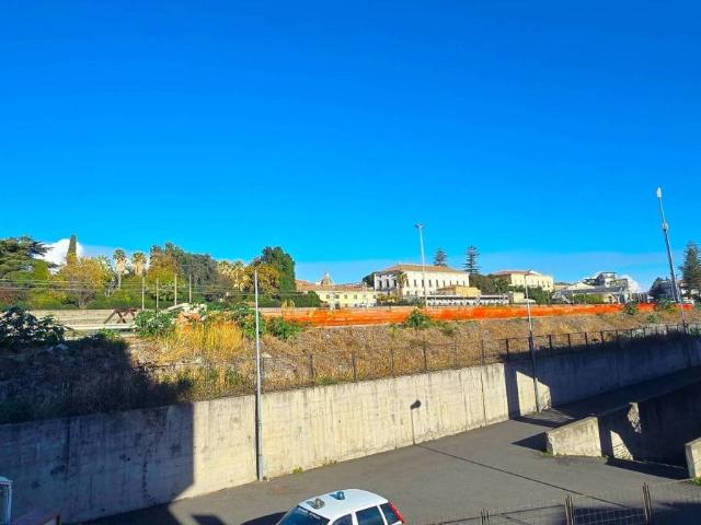 Appartamento in vendita a Acireale CT
