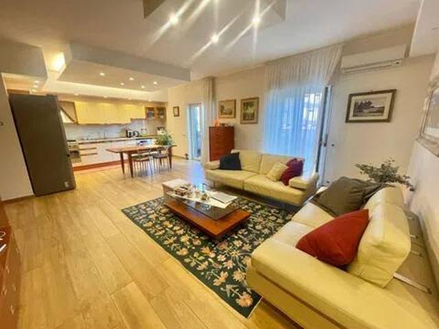 Appartamento in vendita a Acireale CT