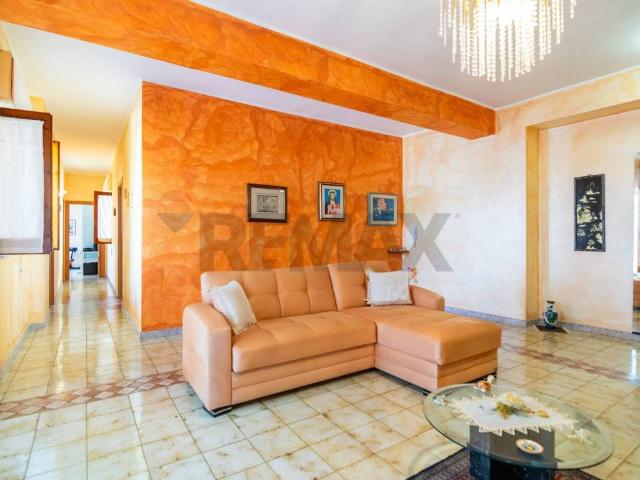 Appartamento in vendita a Acireale CT