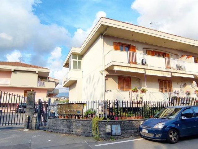 Appartamento in vendita a Acireale CT