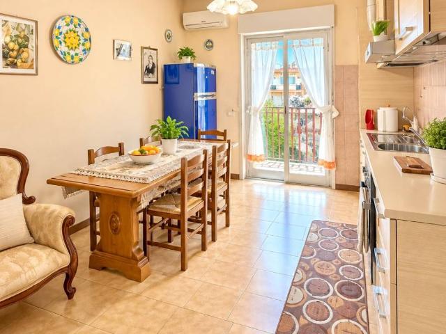 Appartamento in vendita a Acireale CT