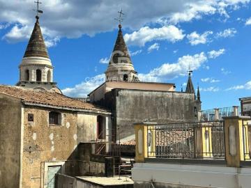 Appartamento in vendita a Acireale CT