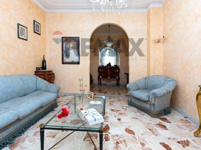 Appartamento in vendita a Acireale CT