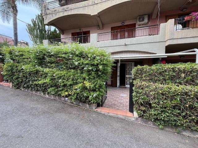 Appartamento in vendita a Acireale CT