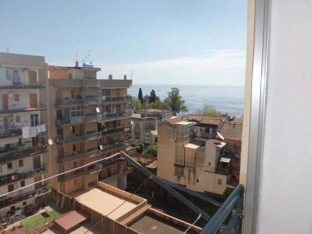 Appartamento in vendita a Acireale CT
