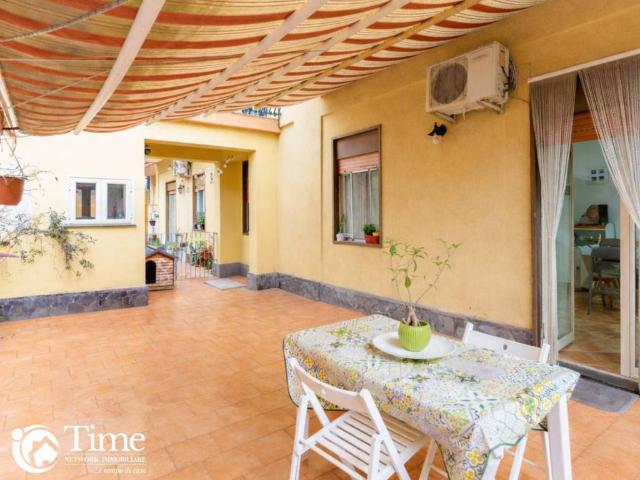 Appartamento in vendita a Acireale CT