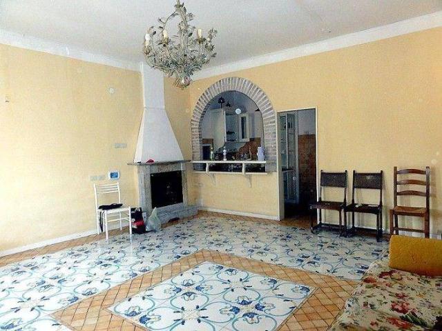 Appartamento in vendita a Acquapendente VT