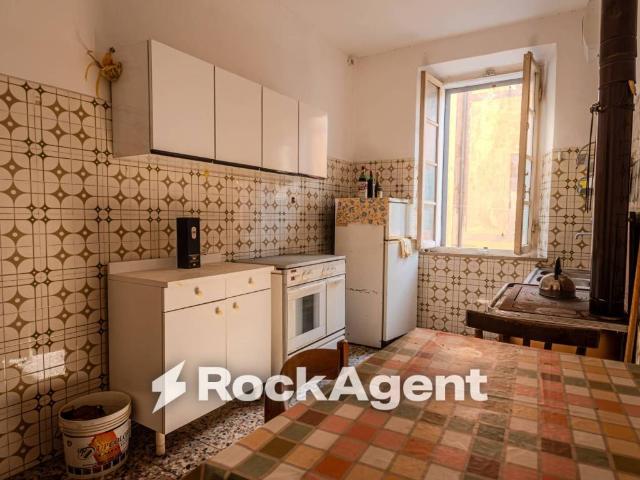 Appartamento in vendita a Acquapendente VT