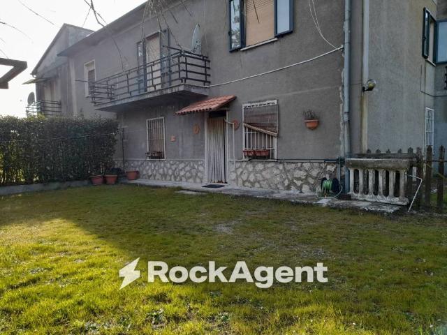Appartamento in vendita a Acquapendente VT