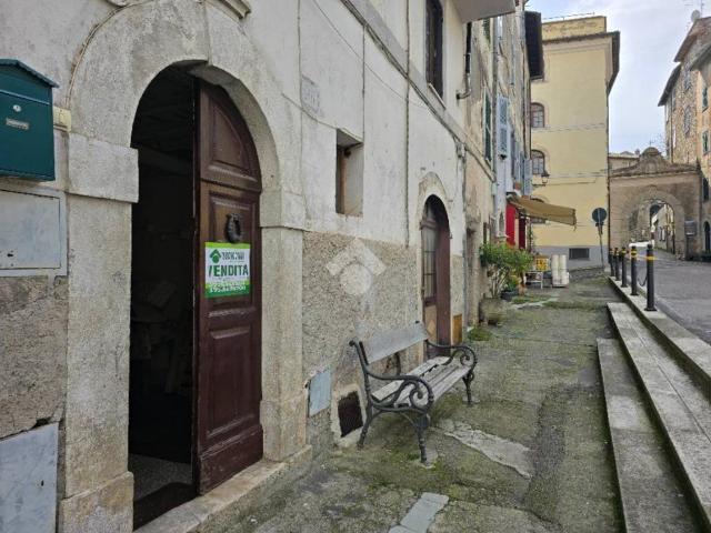 Appartamento in vendita a Acuto FR