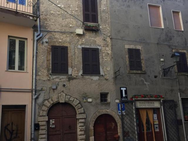 Appartamento in vendita a Acuto