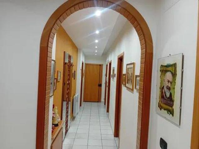Appartamento in vendita a Adrano CT