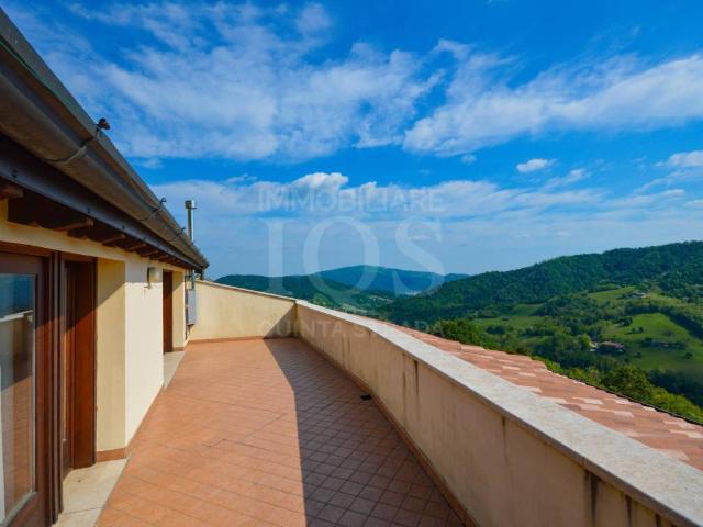 Appartamento in vendita a Adrara San Martino BG