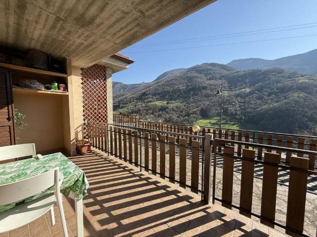 Appartamento in vendita a Adrara San Rocco BG