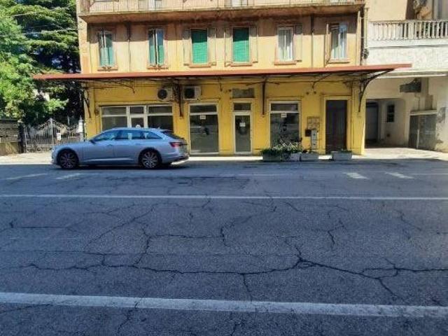 Appartamento in vendita a Adria RO