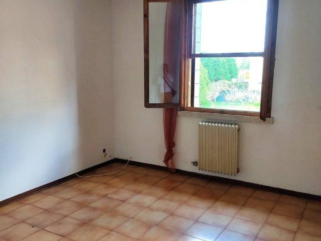 Appartamento in vendita a Adria RO