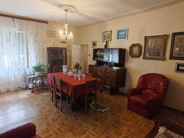 Appartamento in vendita a Adria RO