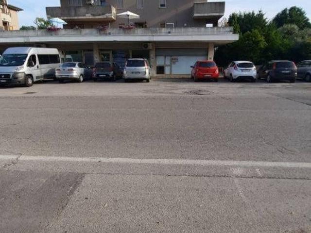 Appartamento in vendita a Adria RO