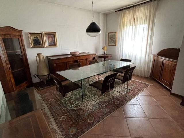 Appartamento in vendita a Adria RO