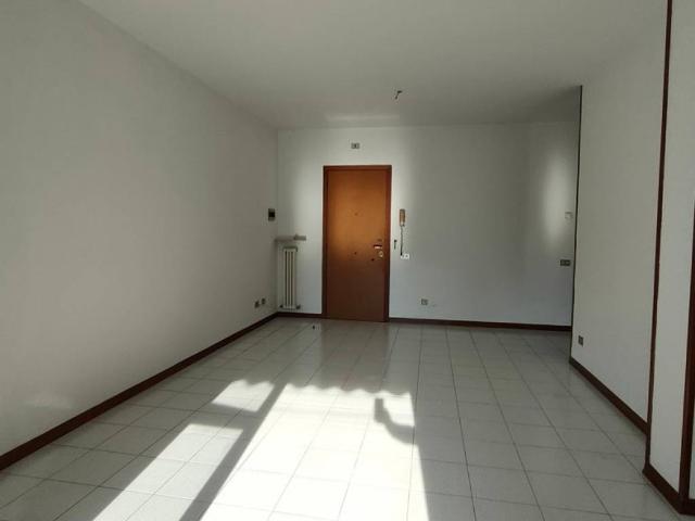 Appartamento in vendita a Adria RO