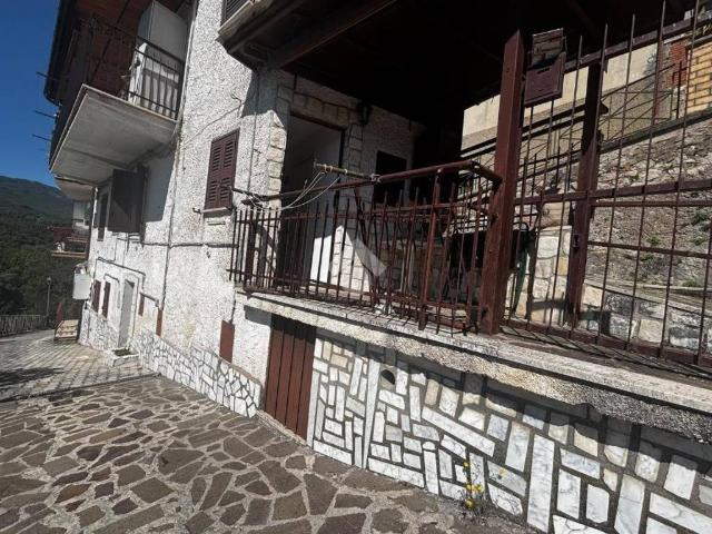 Appartamento in vendita a Agosta RM
