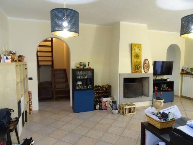 Appartamento in vendita a Agliana PT