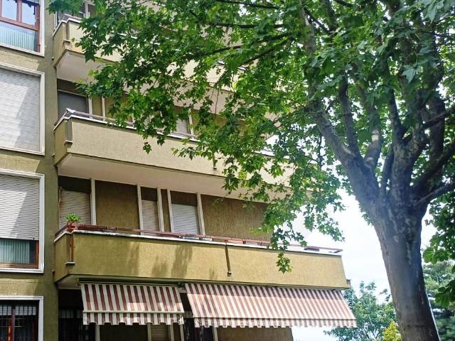 Appartamento in vendita a Agrate Brianza, Semicentrale