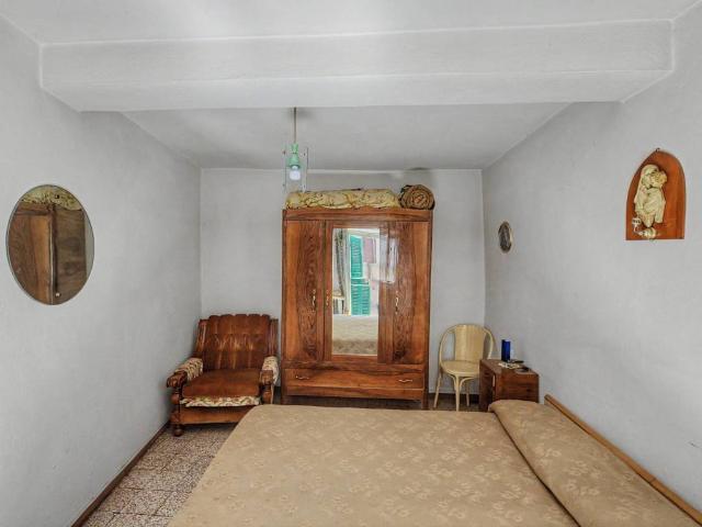 Appartamento in vendita a Agra VA