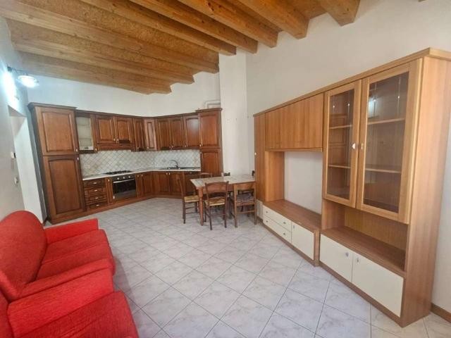 Appartamento in vendita a Agugliano AN