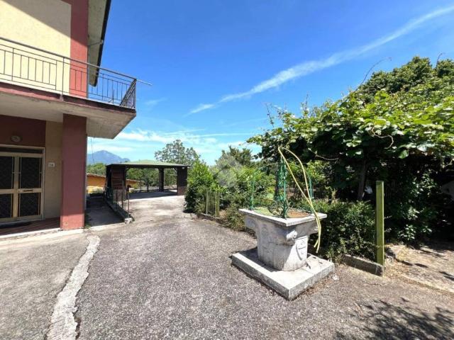 Appartamento in vendita a Aiello del Sabato AV